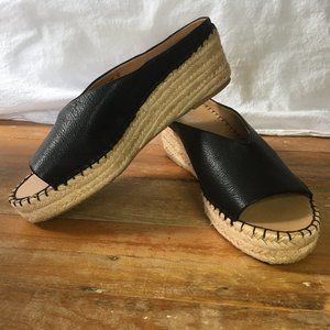 Franco Sarto Toe Peep Slides (L-Pine)